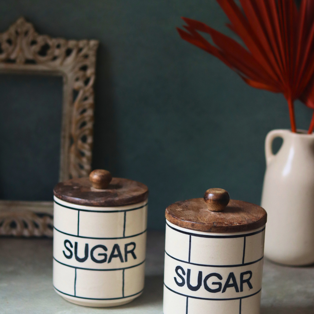 Kitchenware ceramic sugar jars with wooden lid