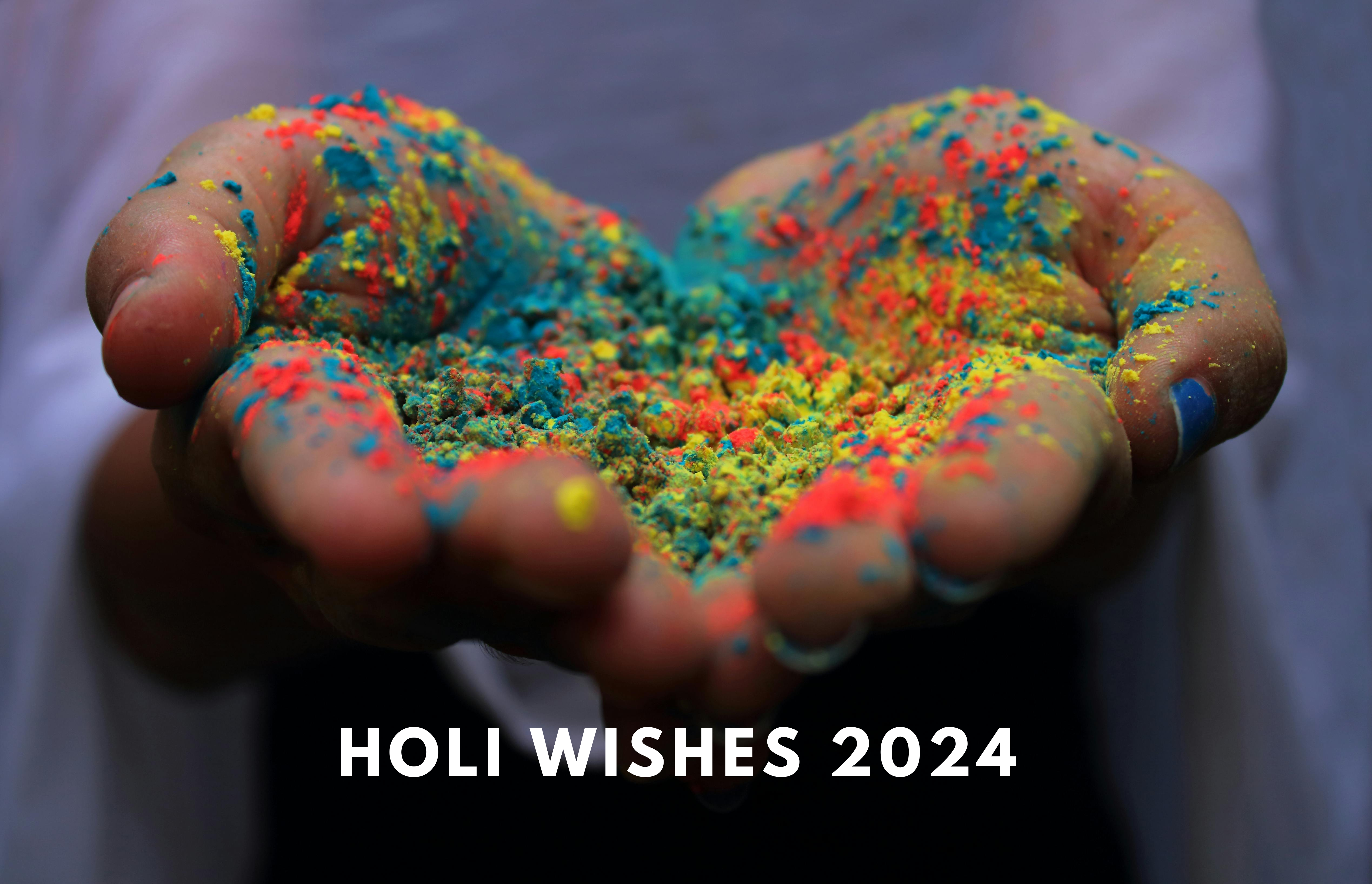 Heartwarming Holi Wishes to Share with Your Loved Ones