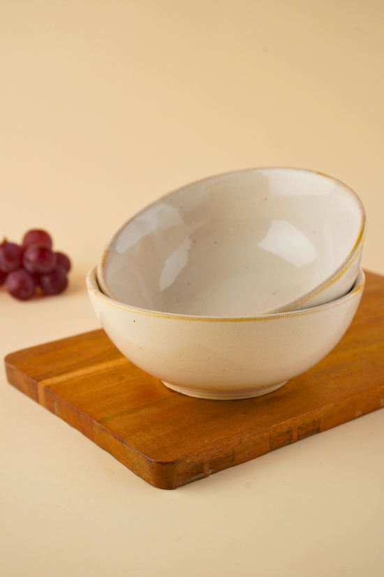 handmade pearl white curry bowl with adorable white color