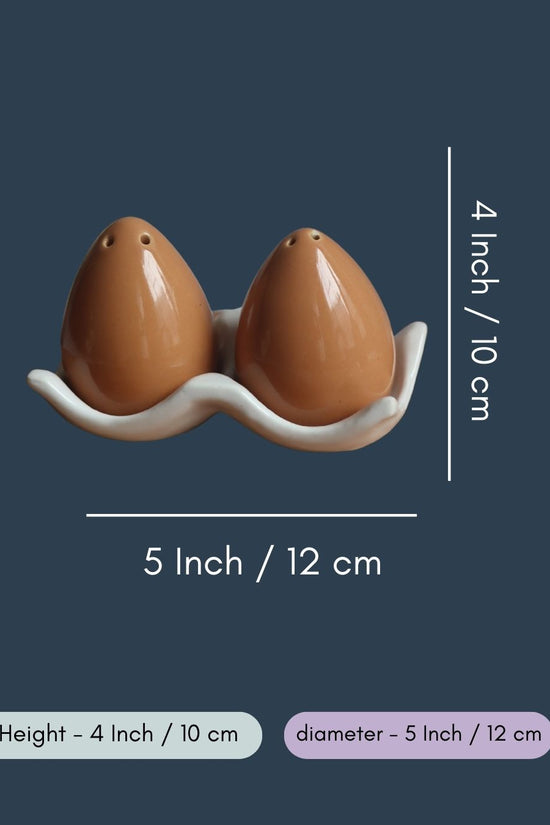 Egg Salt & Pepper Shakers