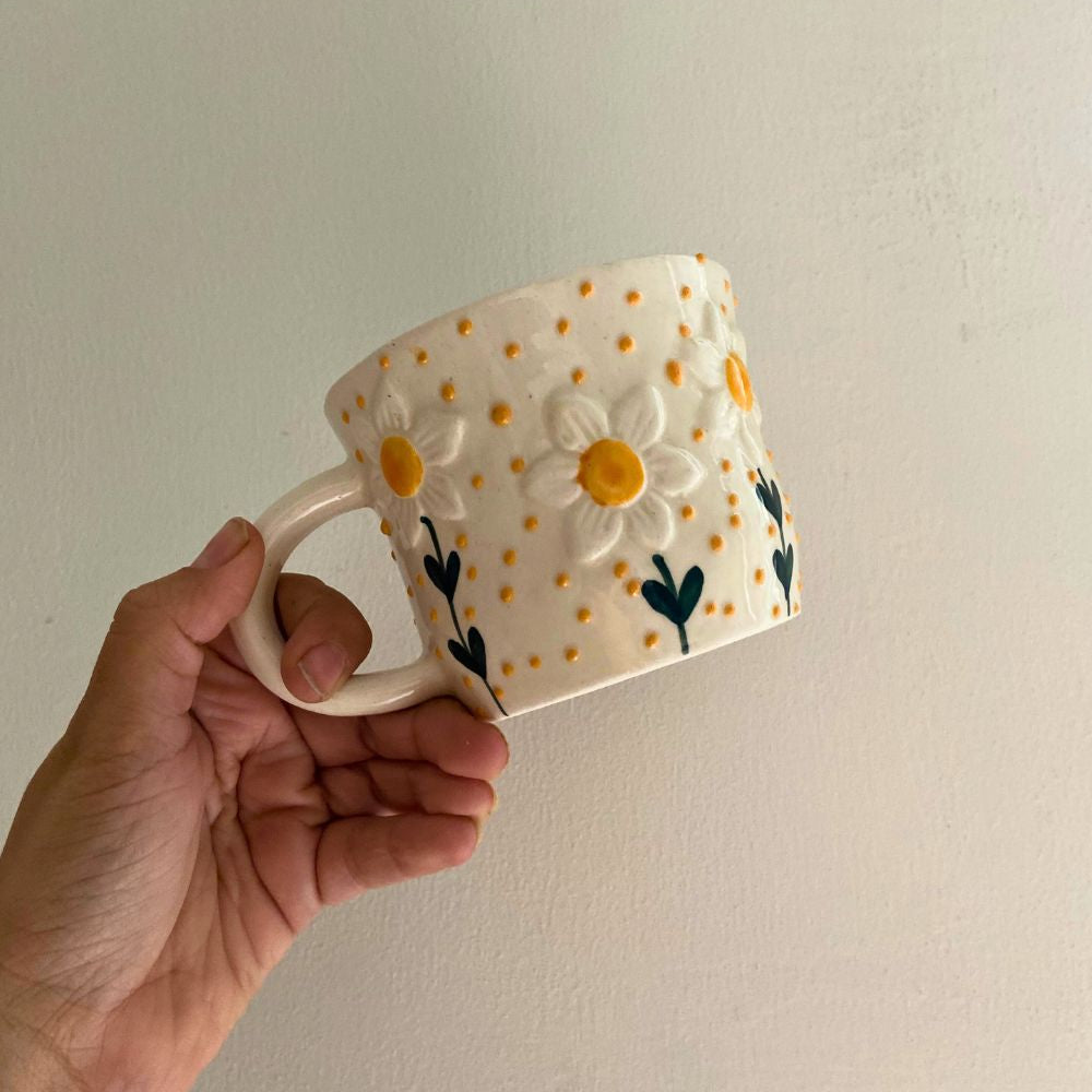 Handmade White Daisy Mug