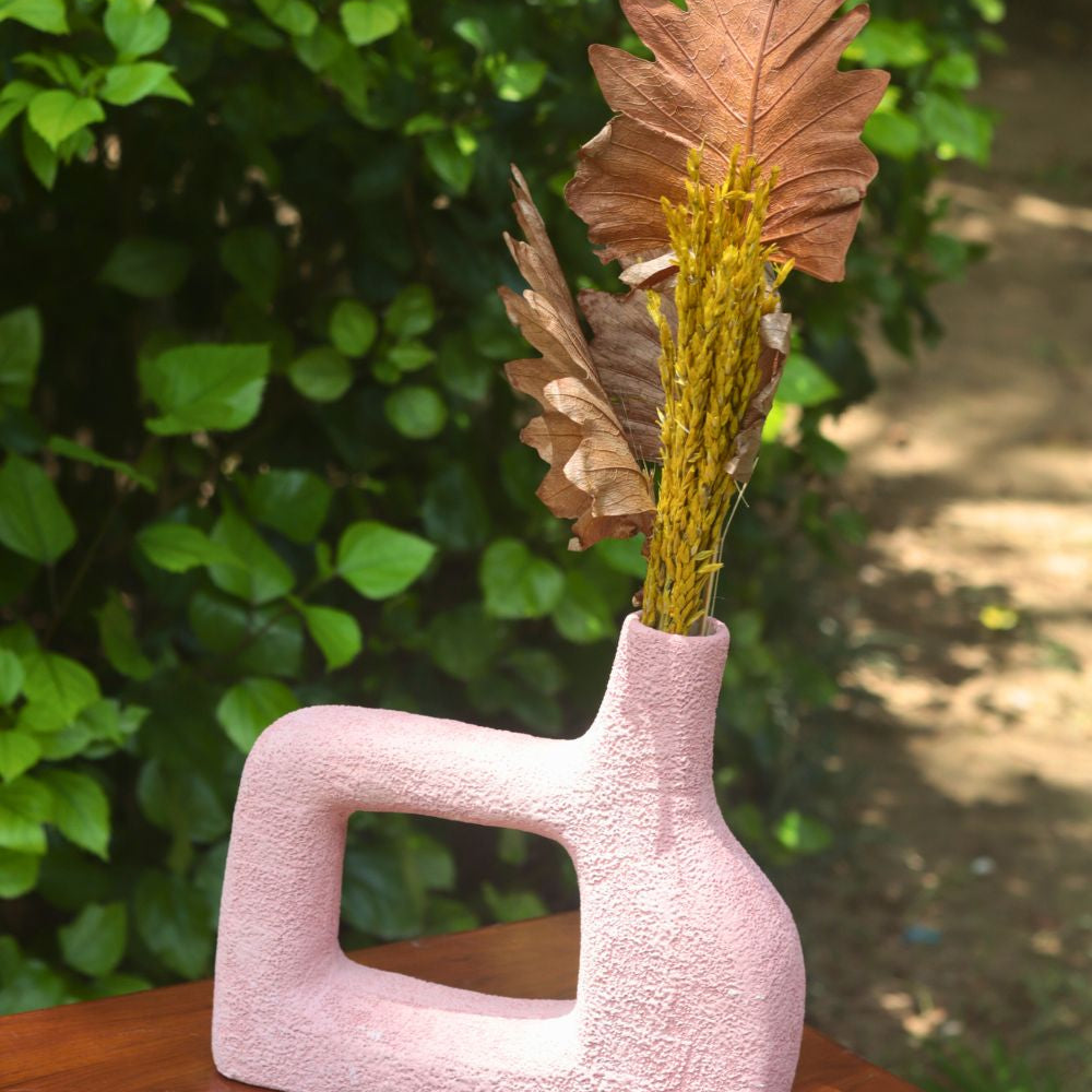 Aesthetic Square Vase - Pink made by ceramic