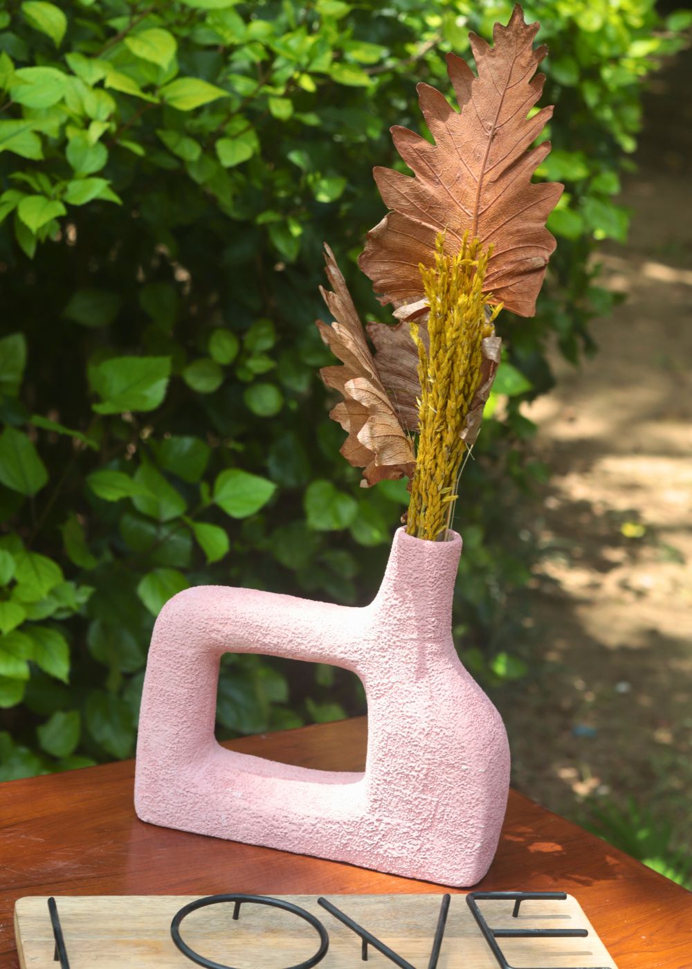 Aesthetic Square Vase - Pink made by ceramic