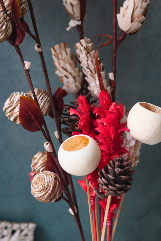 Dried natural flower bouquet 