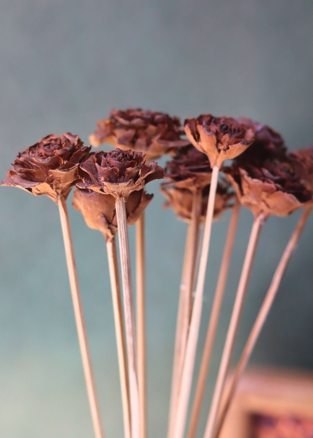 Natural cedar wood roses Bunch handmade in India