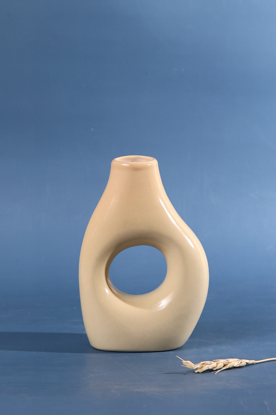 Handmade ceramic cream mistif vase