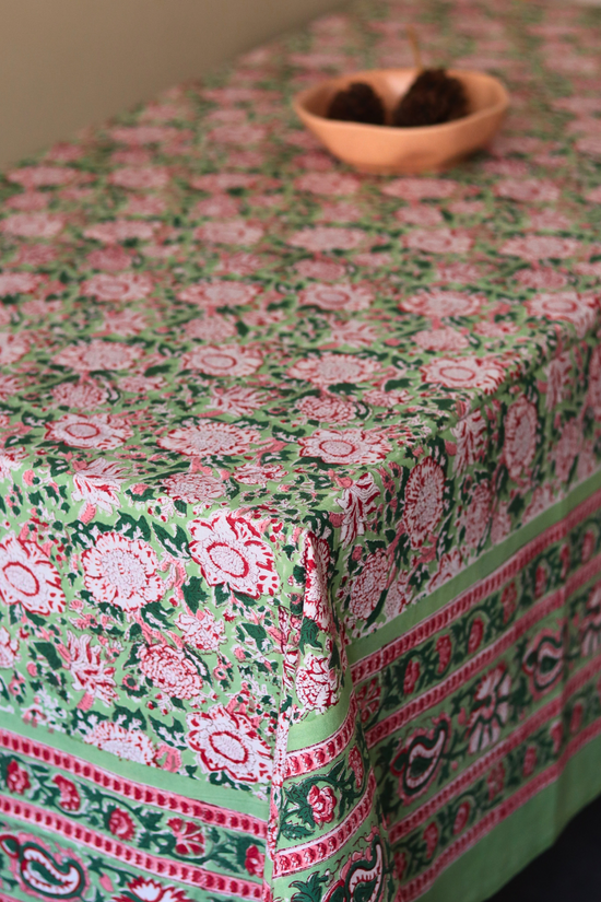 Cotton table cloth