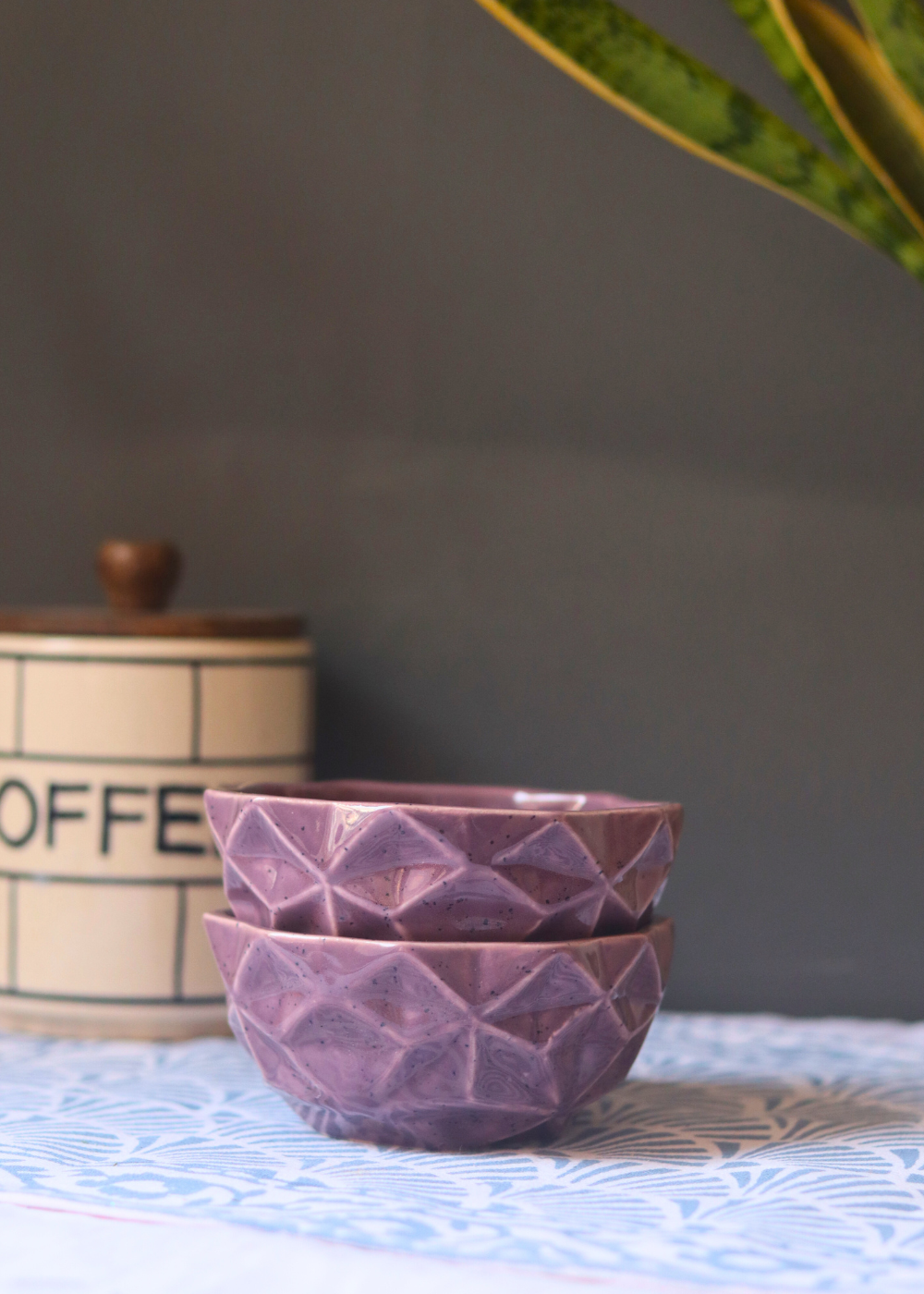 purple diamond bowl - small with premium purple color