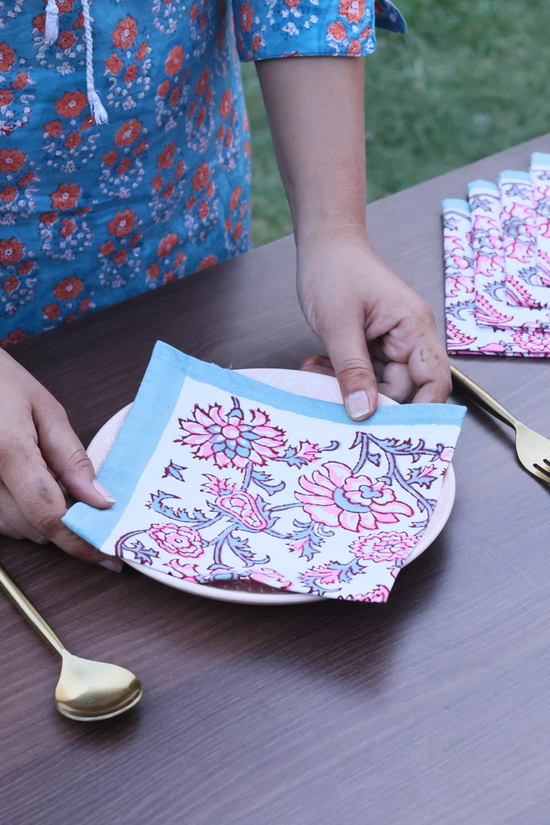 Cotton table napkin on table 