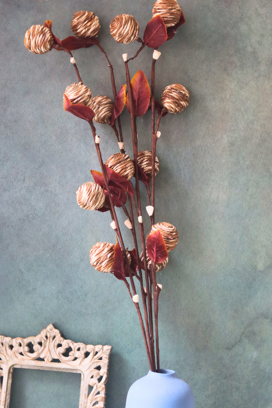 Dry flower bouquet for home decoration