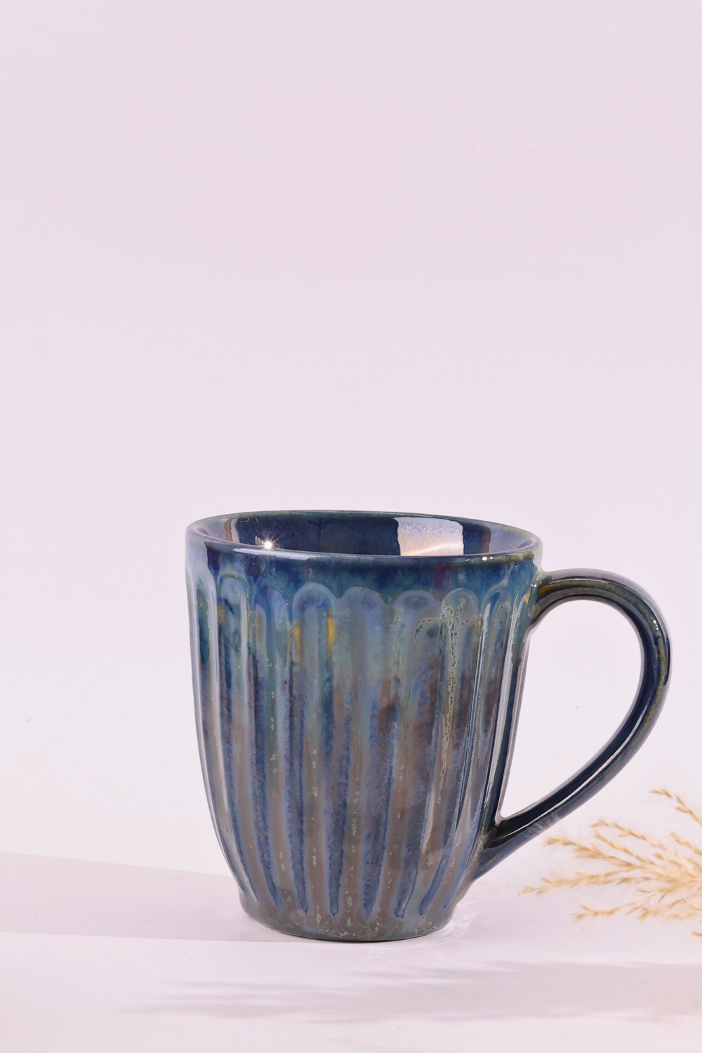 Glossy finish handmade ceramic coffee mugs 