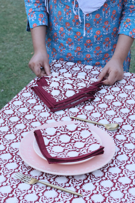 Hand crafted intricate design table napkin