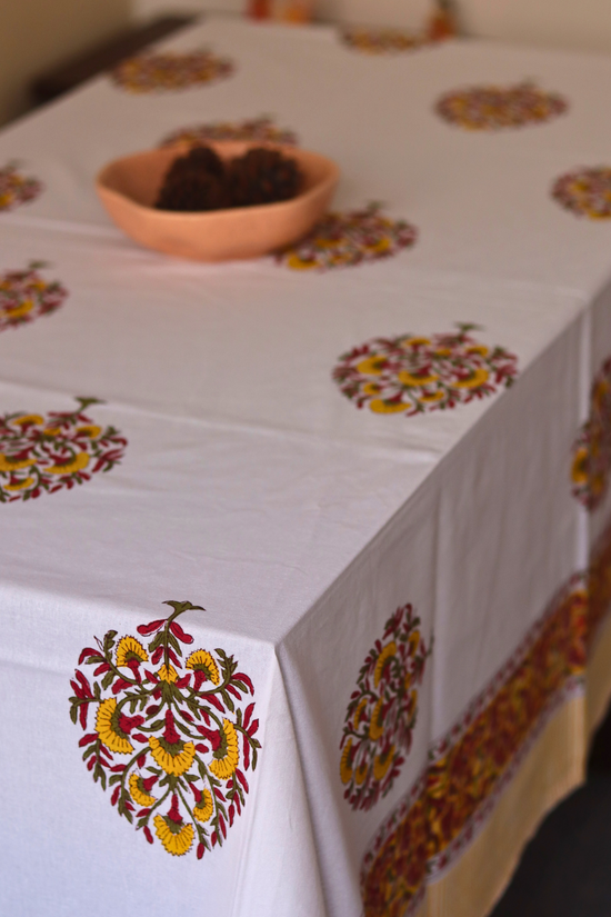 Table cloth handprinted 