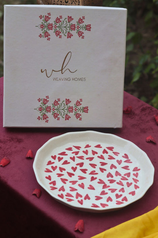 All Heart Plate in a Gift Box made by ceramic