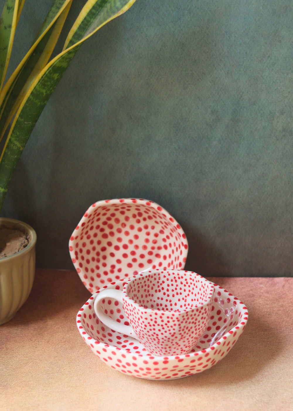 Red Polka ceramic breakfast set