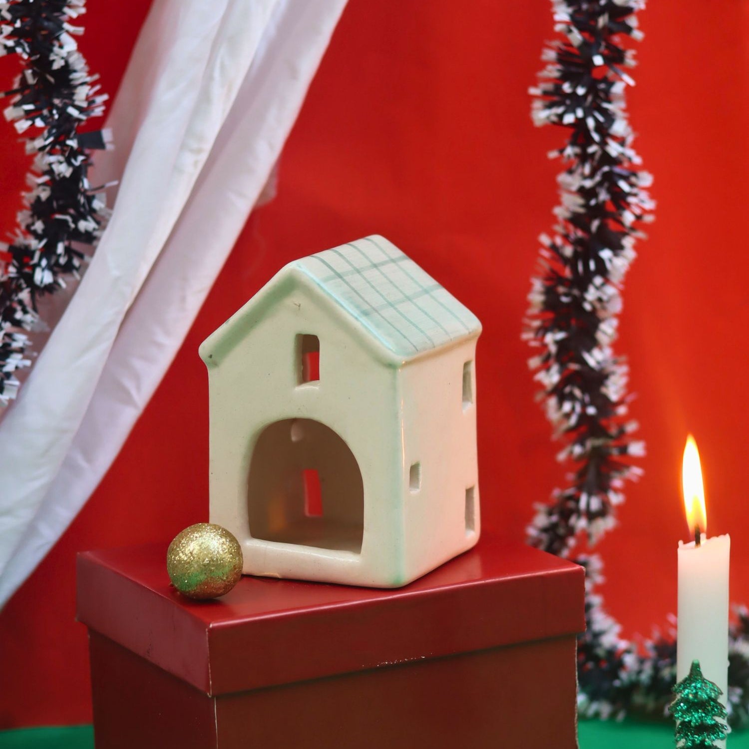 Lead free House tea light Holder in a Gift Box
