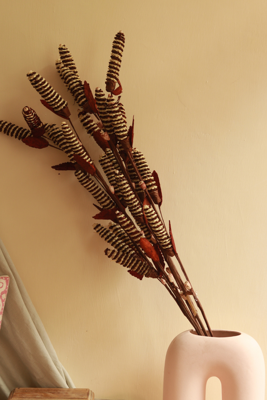 Dried flower bouquet 