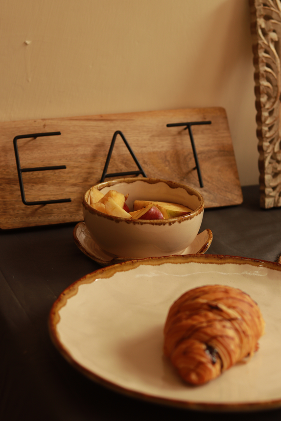 Wooden eat wall hanging board 
