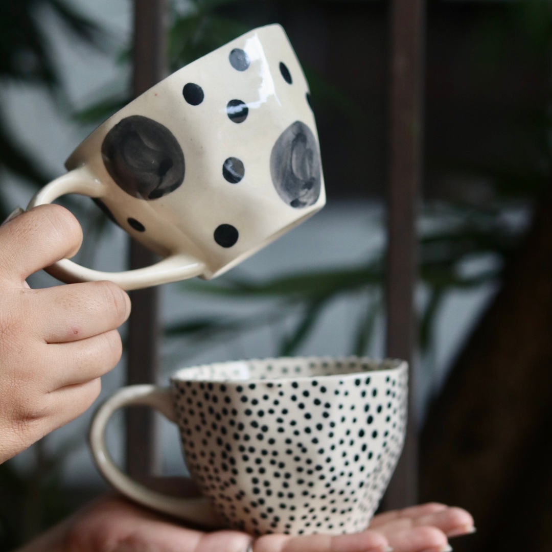 handmade polka mugs, made by ceramic 