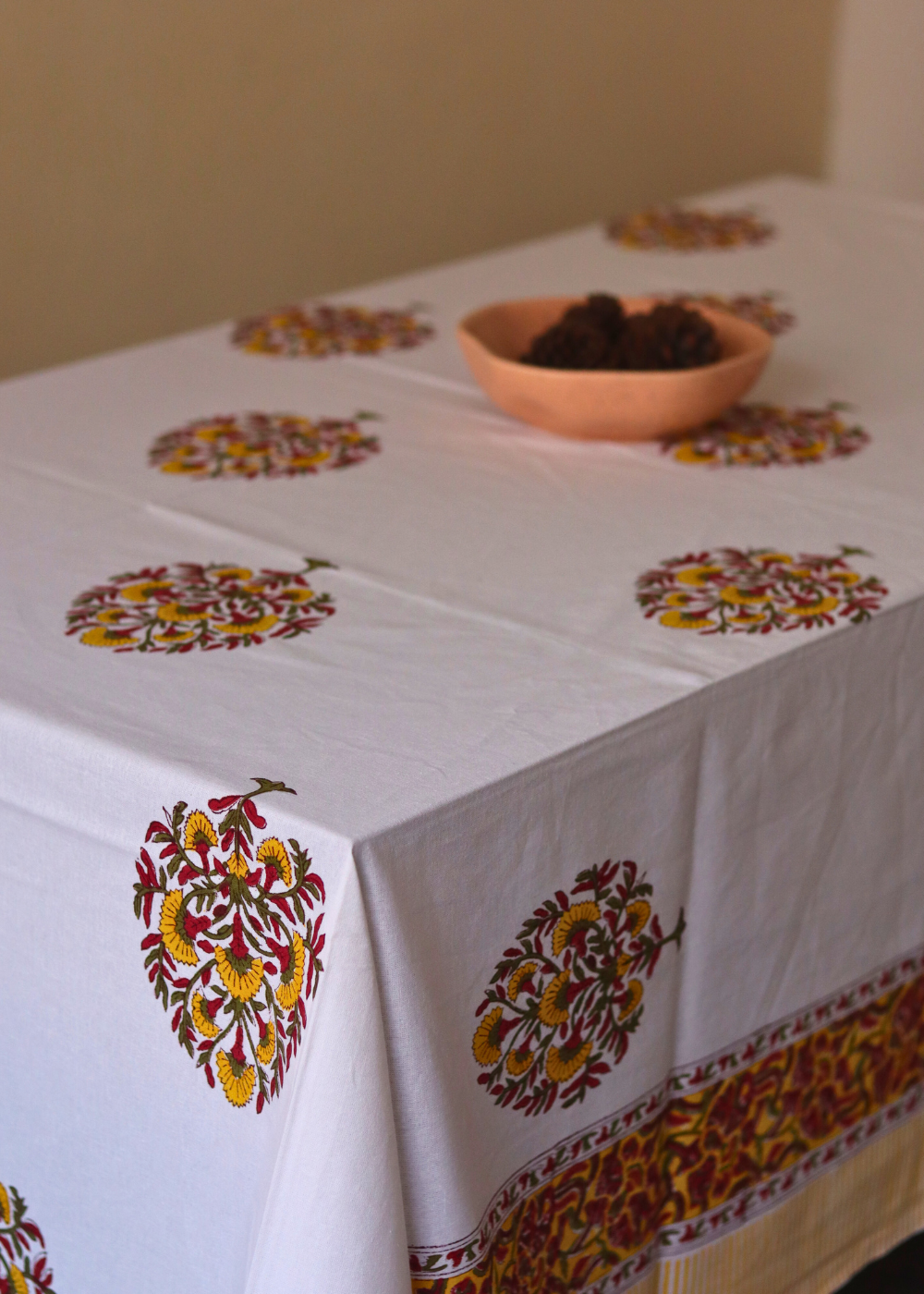 Cotton table cloth yellow flowers