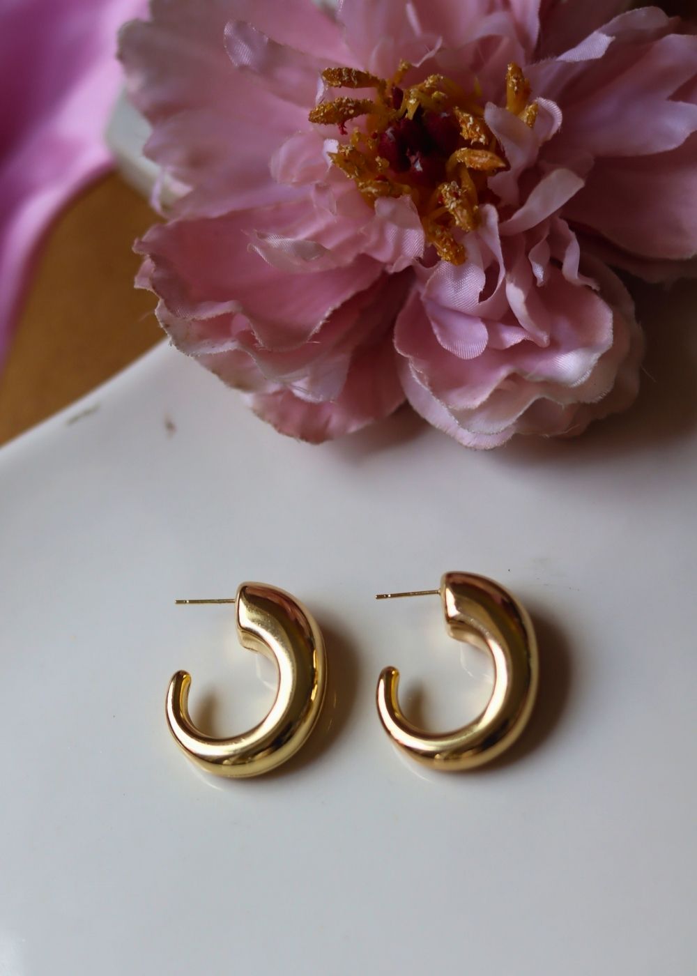 Set of 2 - Chunky Hoop & Textured Hoops Earrings combo
