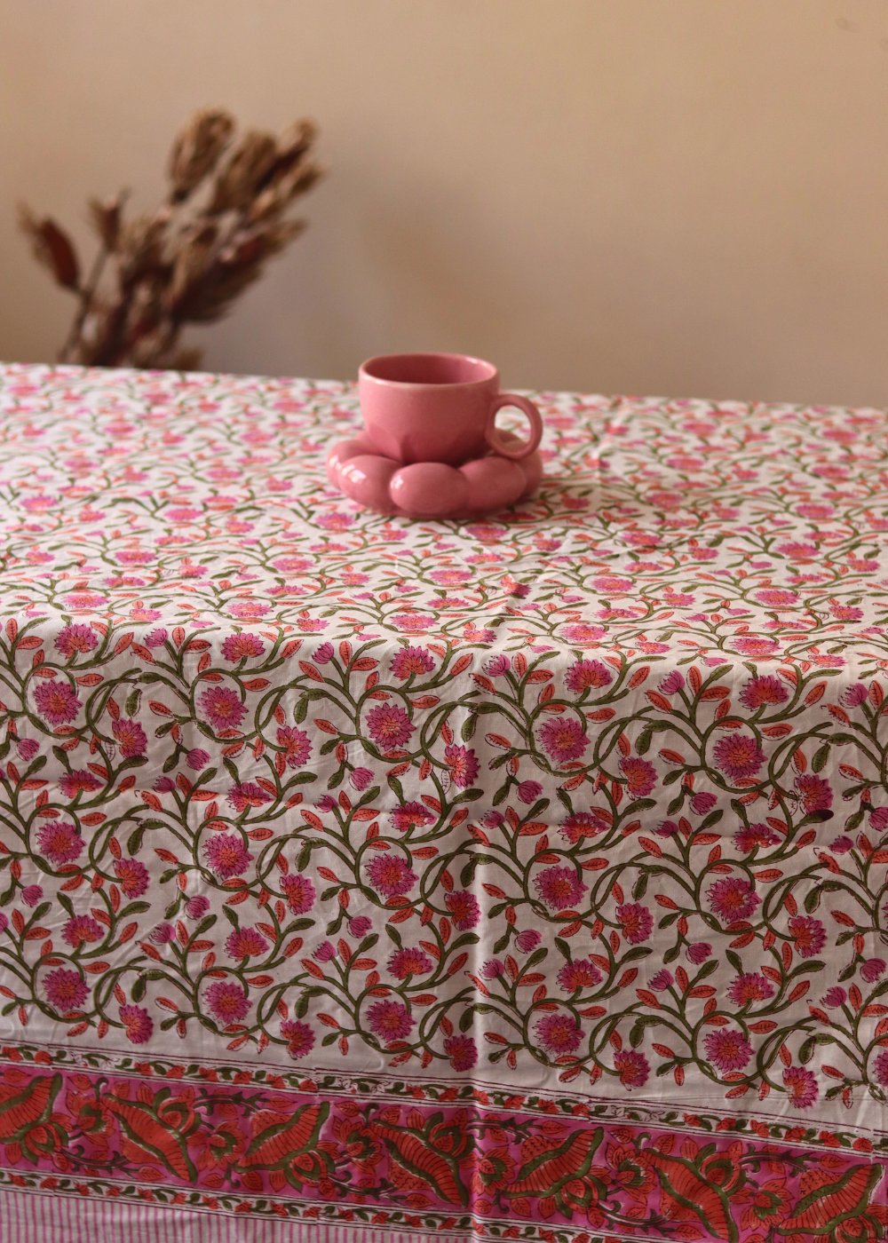 Cotton table cloth for tables 
