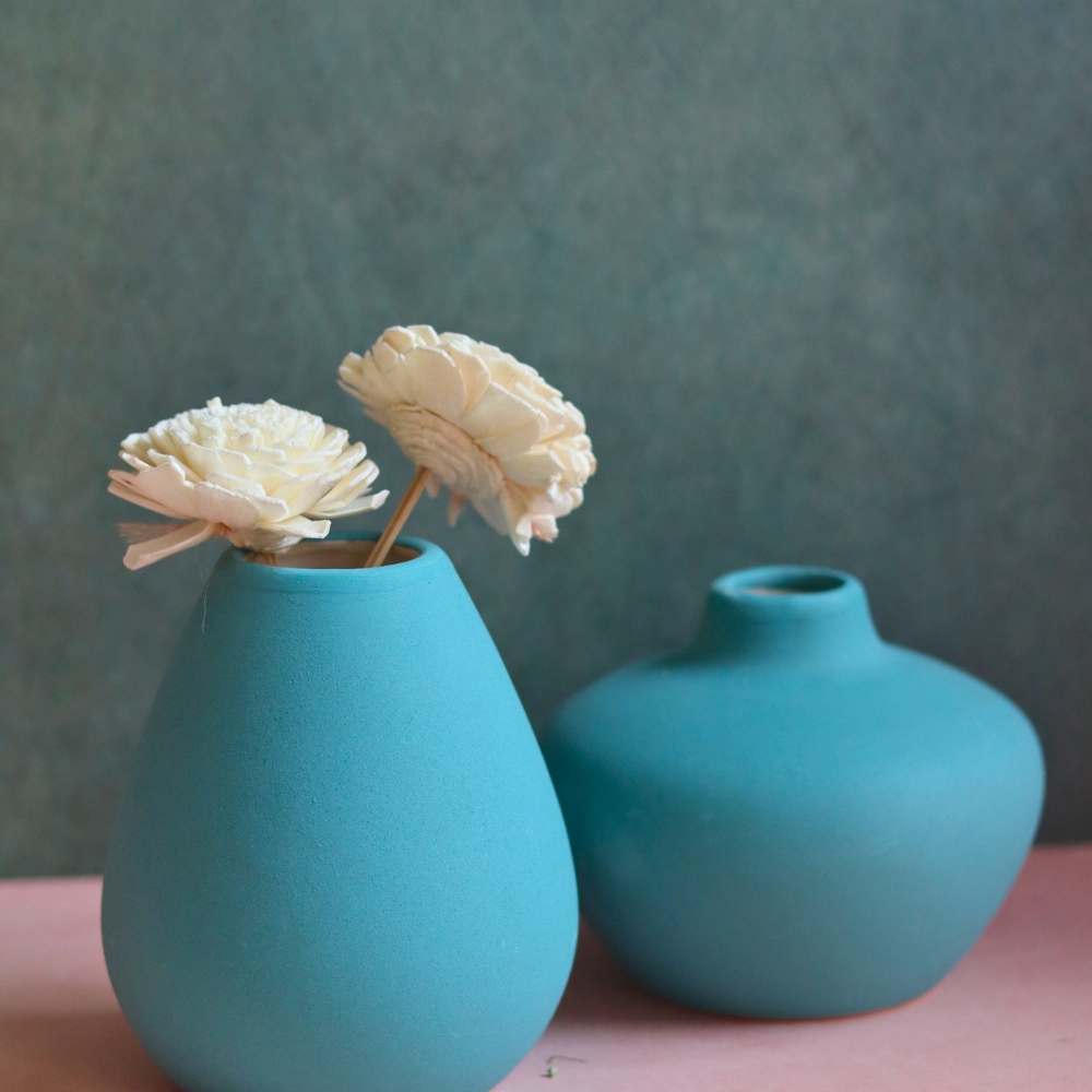 esoteric green vases made by ceramic 