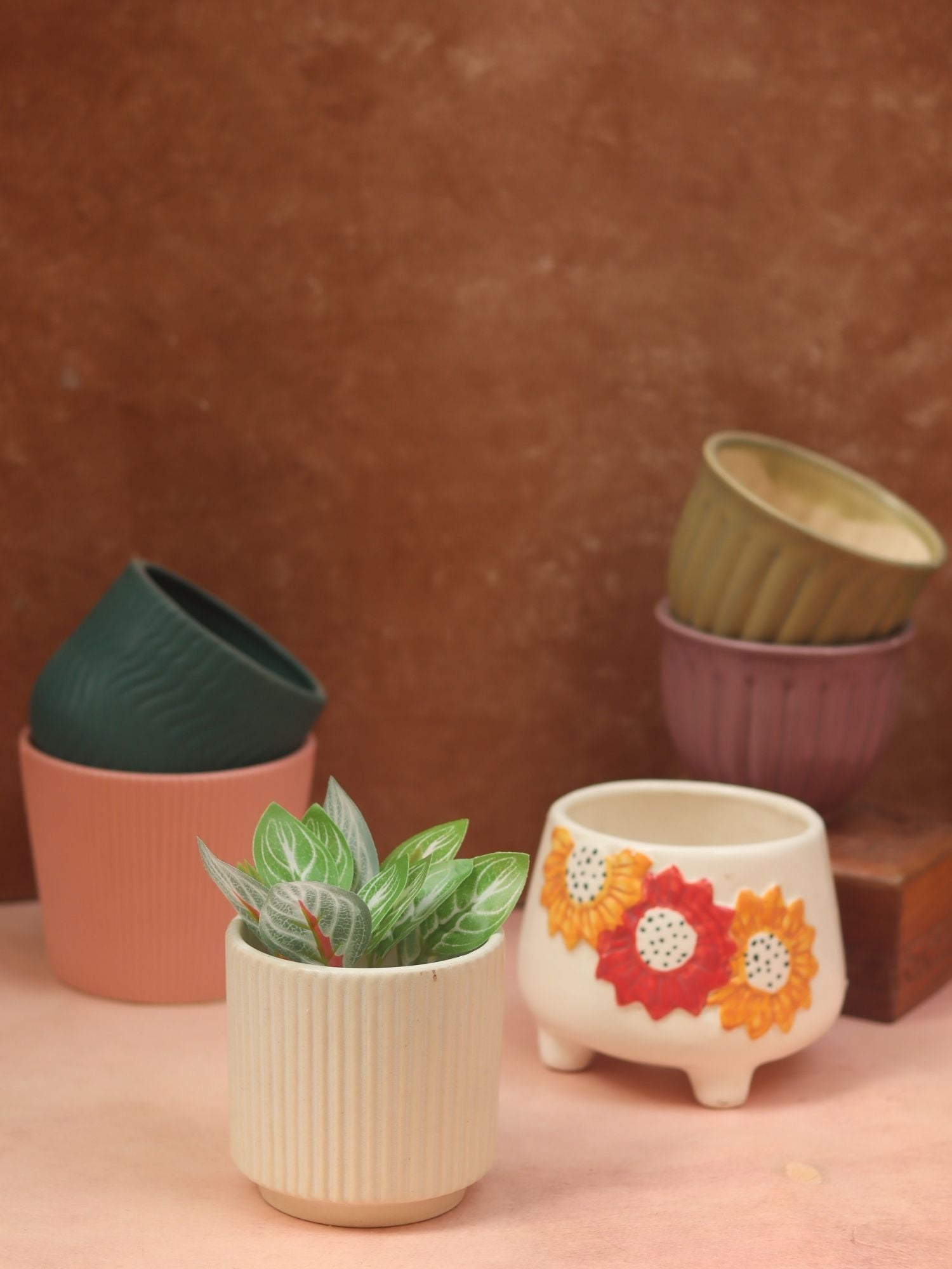 Set of 6 Bloom & Grow Planters (for the price of 5)