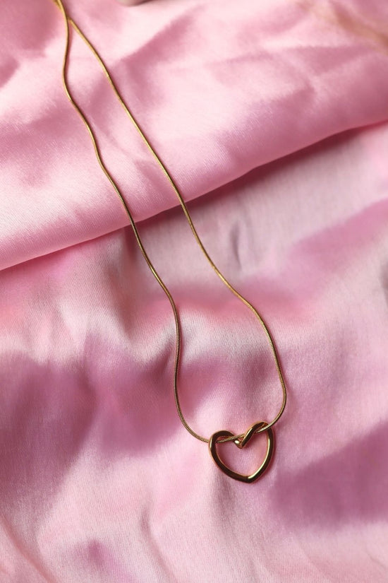 Waterproof Serene Heart Necklace