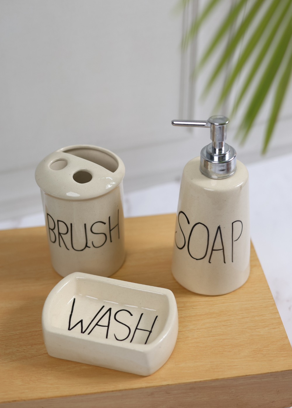 essential bathroom set made by ceramic 