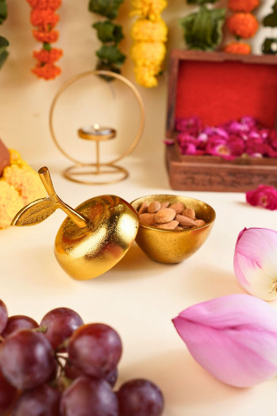 Golden Apple Jar with premium quality material