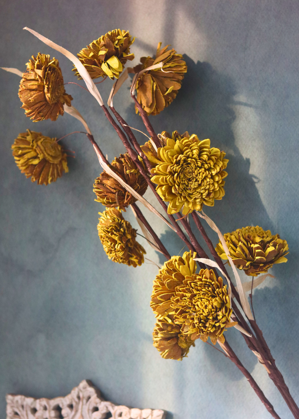 Natural dried yellow daisy flower bouquet 