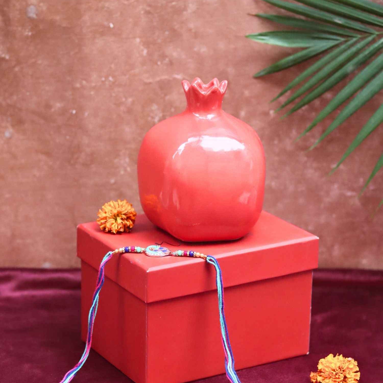 Red Anar Vase Rakhi Gift Box