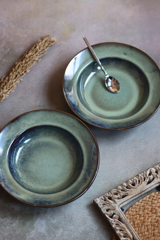 Two serveware ceramic pasta plates 