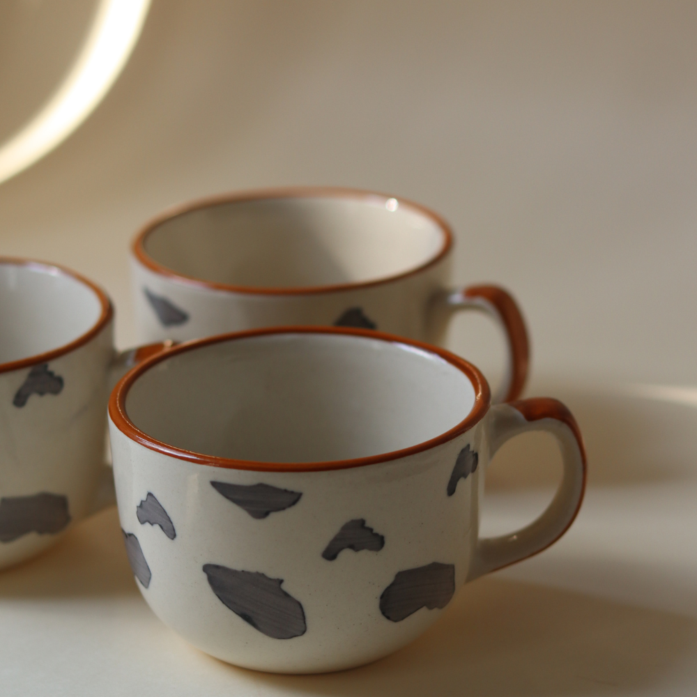 Ceramic elephant mugs 