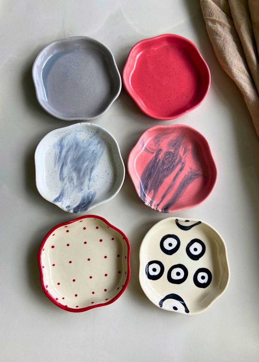 Set of 6 Handpainted Dessert Plate (for the price of 5) with premium quality material