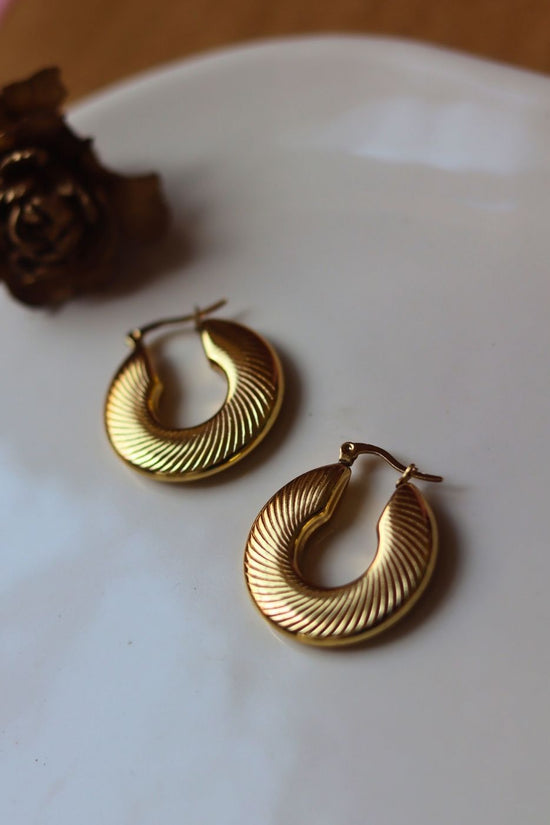 Anti tarnish Classic Statement Hoops