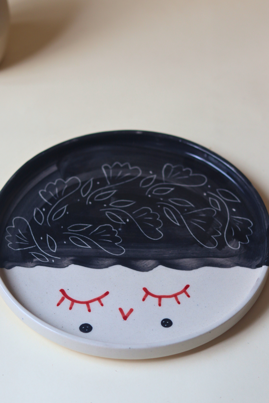 Ceramic platter tweety design