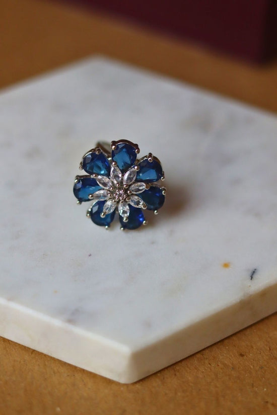 waterproof The Blue Daisy Ring