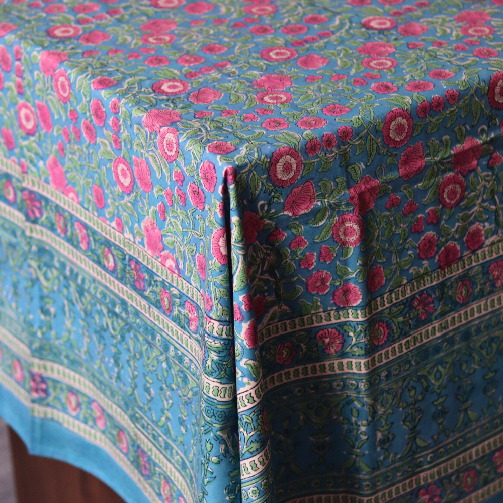 Blue pink table cloth on table 