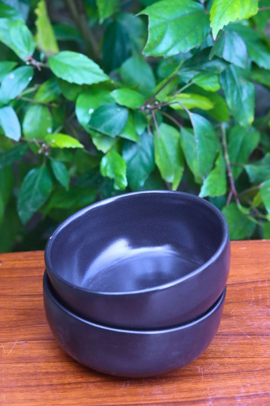 Black Snack Bowl made by ceramic