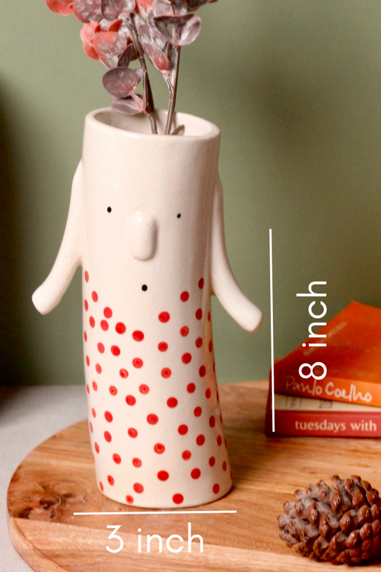 Handmade ceramic flower vase height & breadth 