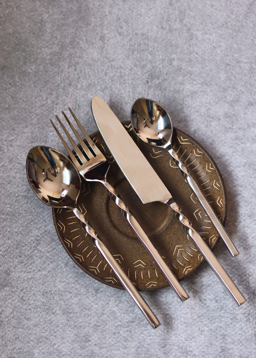 Handmade twisted silver cutlery set 