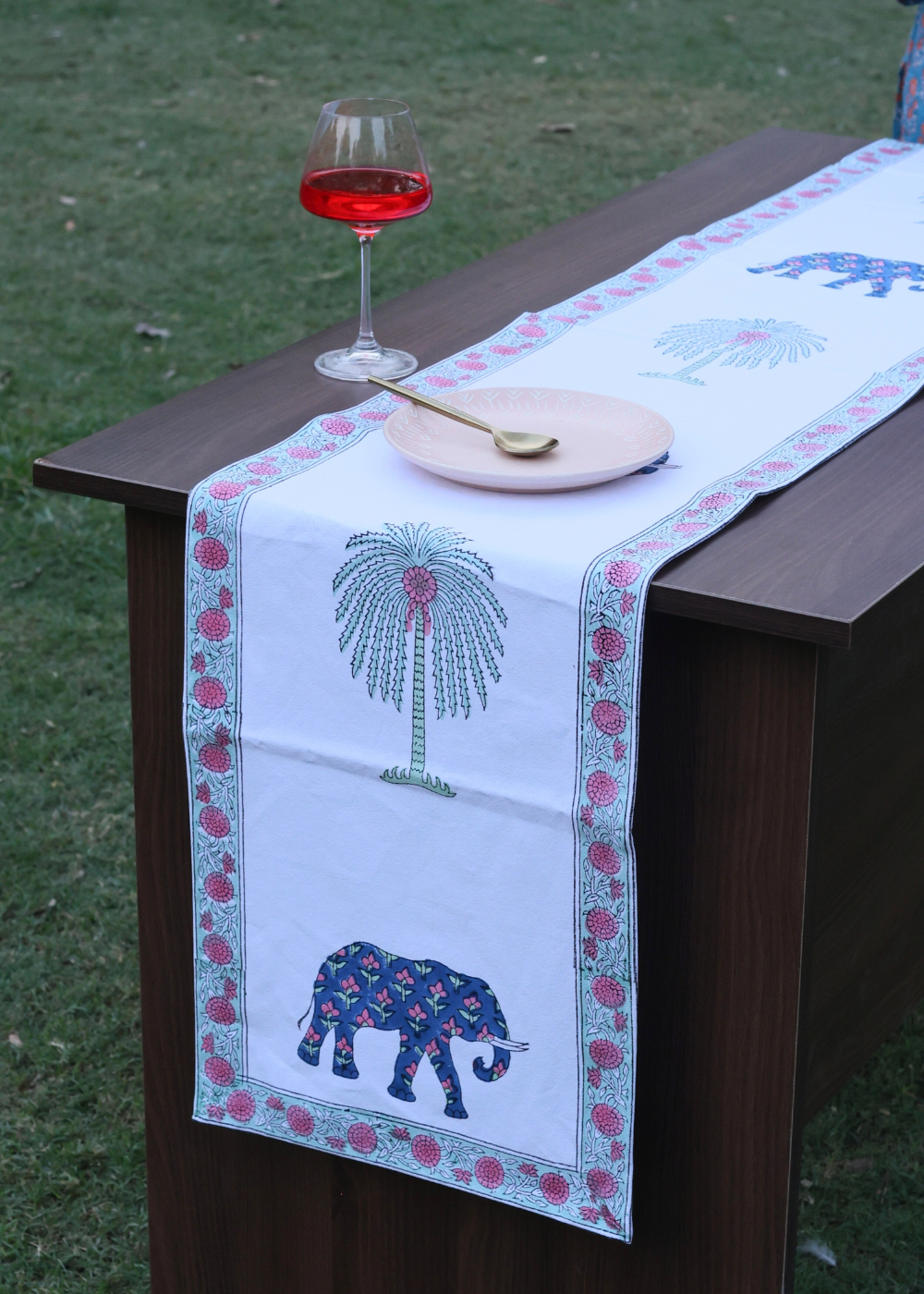 palm & ele block printed table napkin