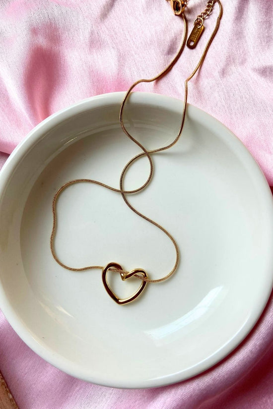 anti tarnish Serene Heart Necklace