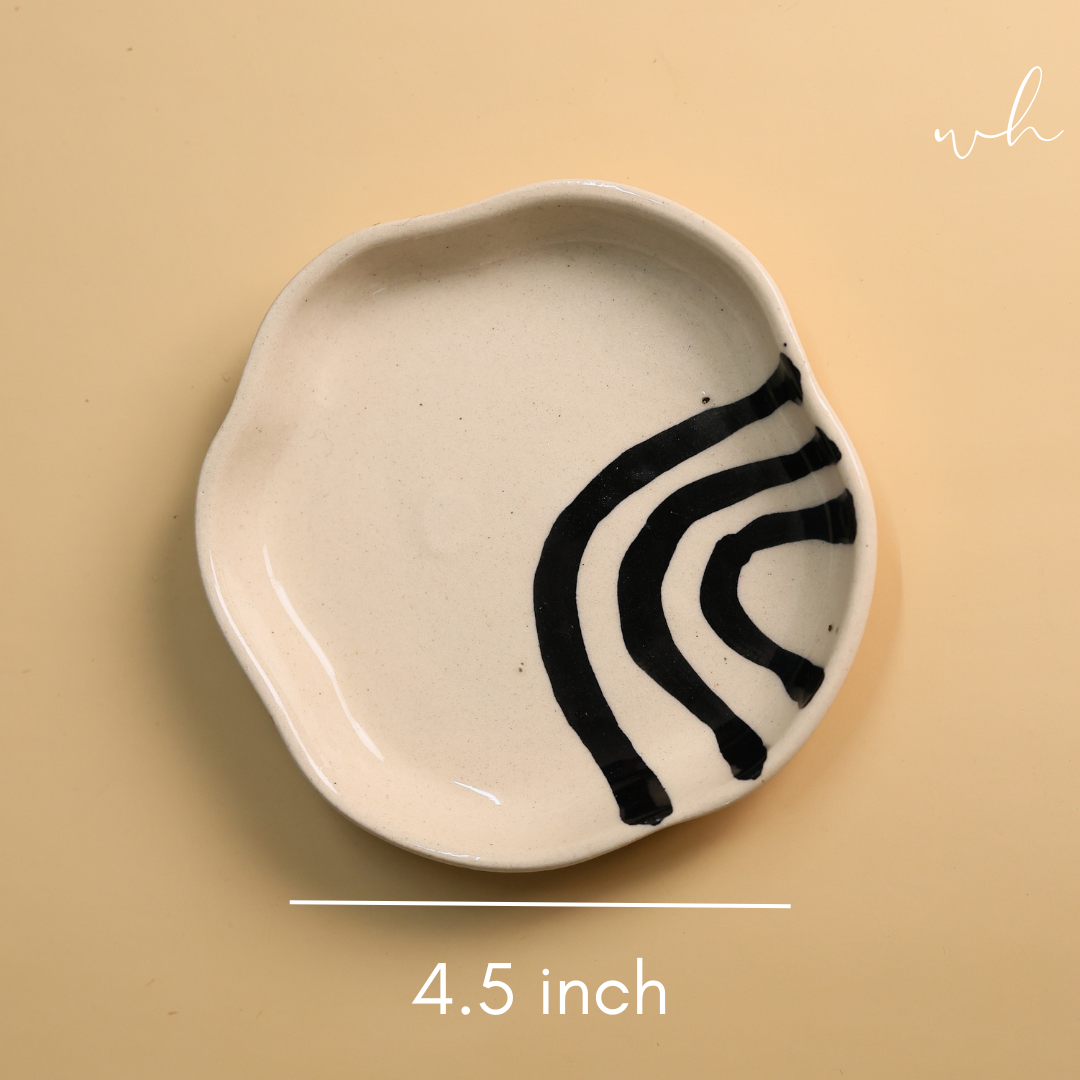 Ceramic dessert plate black & white 