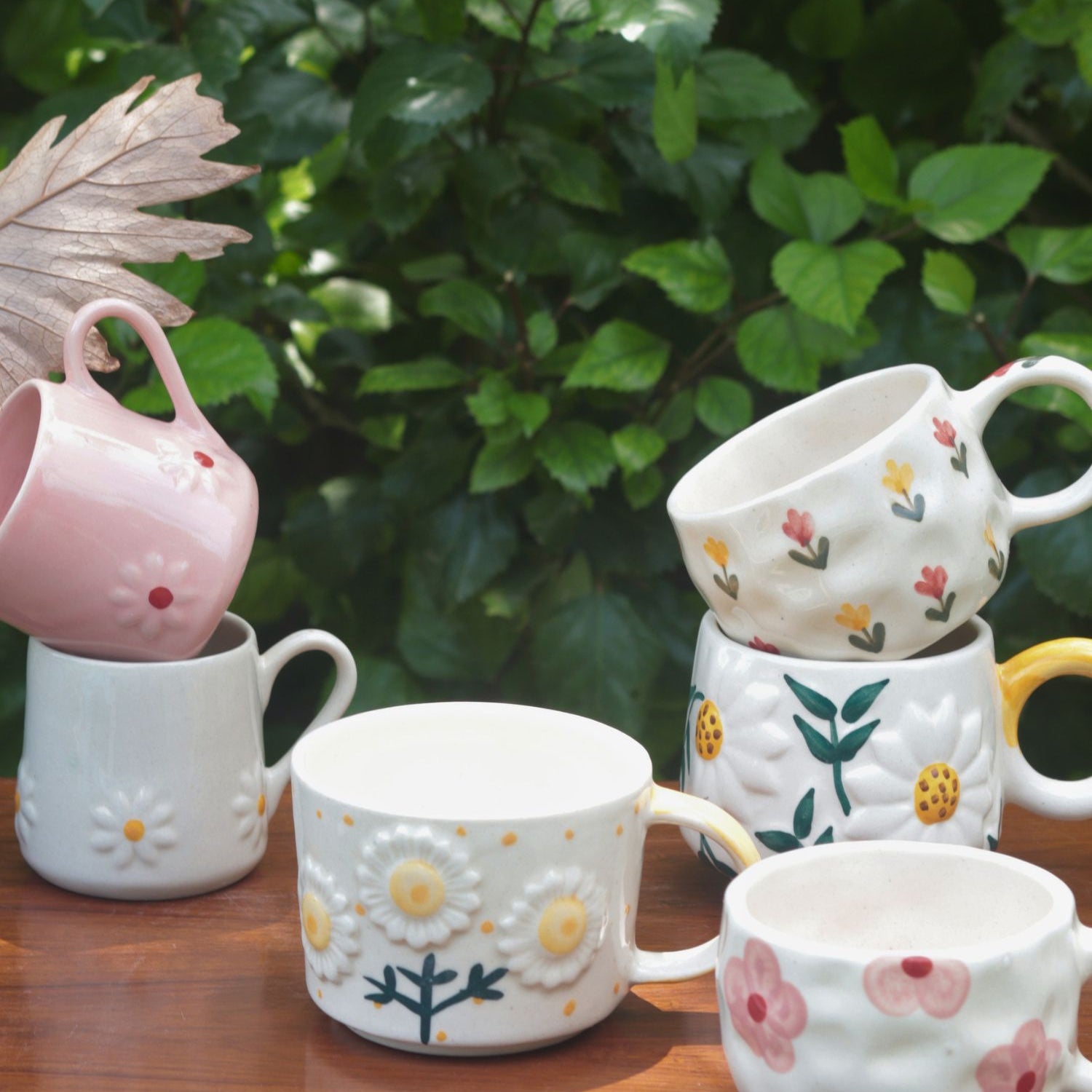 Handmade Set of 6 Blooming Mugs (for the price of 5)