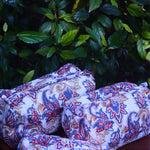 White Paisley Toiletry Bag - Set of 3 made by ceramic