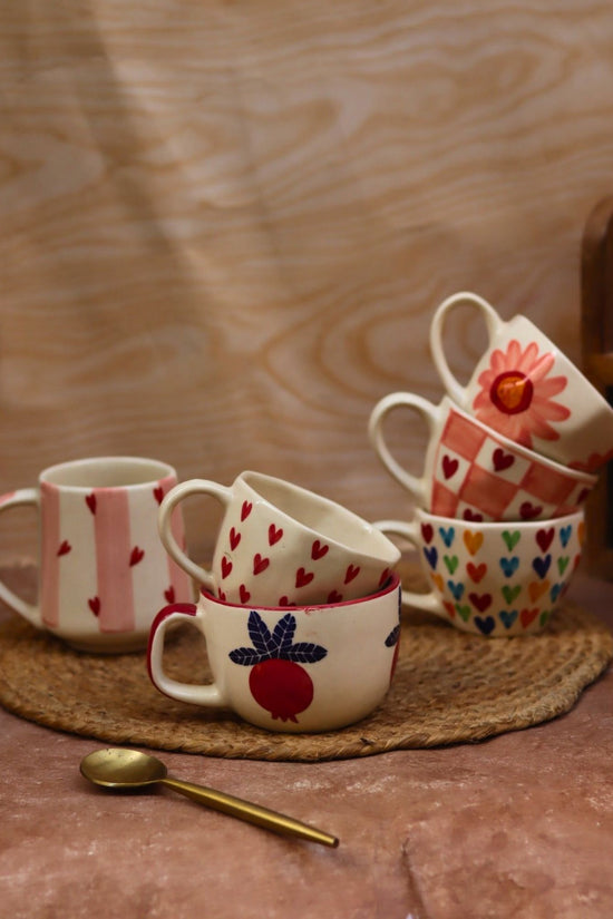Set of 6 handmade mugs (For the price of 5)