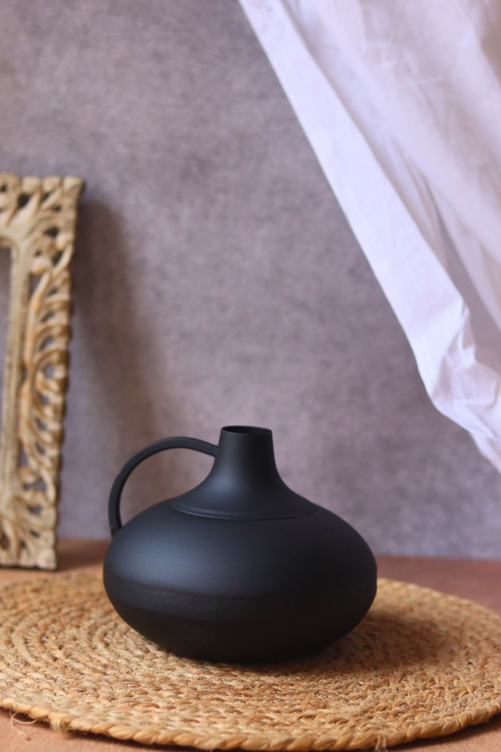 black handle vase handmade in india 